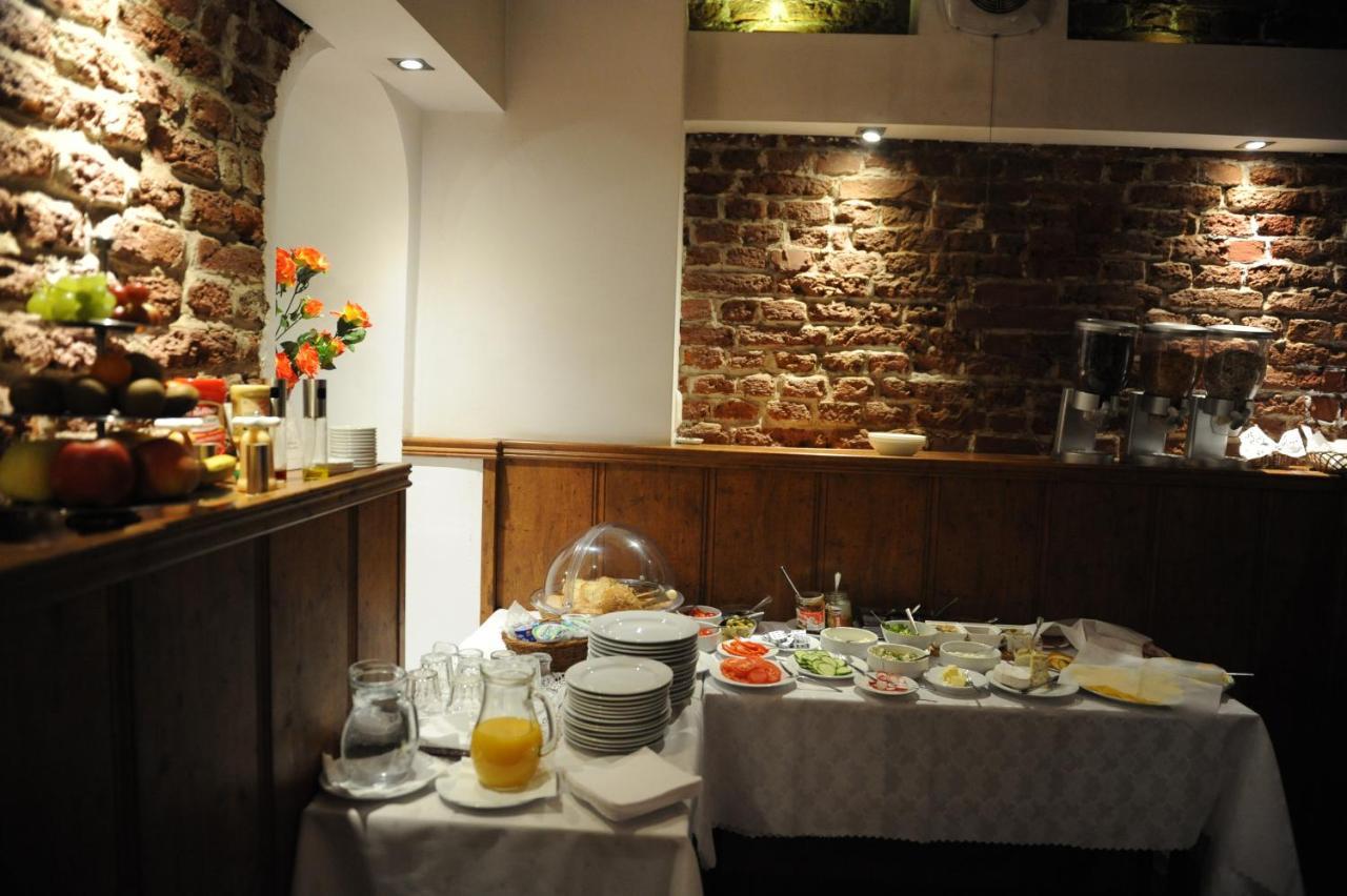 Dom Casimi Bed & Breakfast 3*